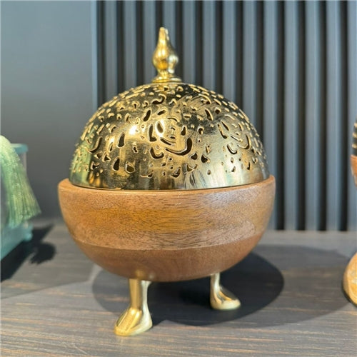 incense wood with legs base