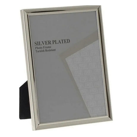 Sleek picture frame 1