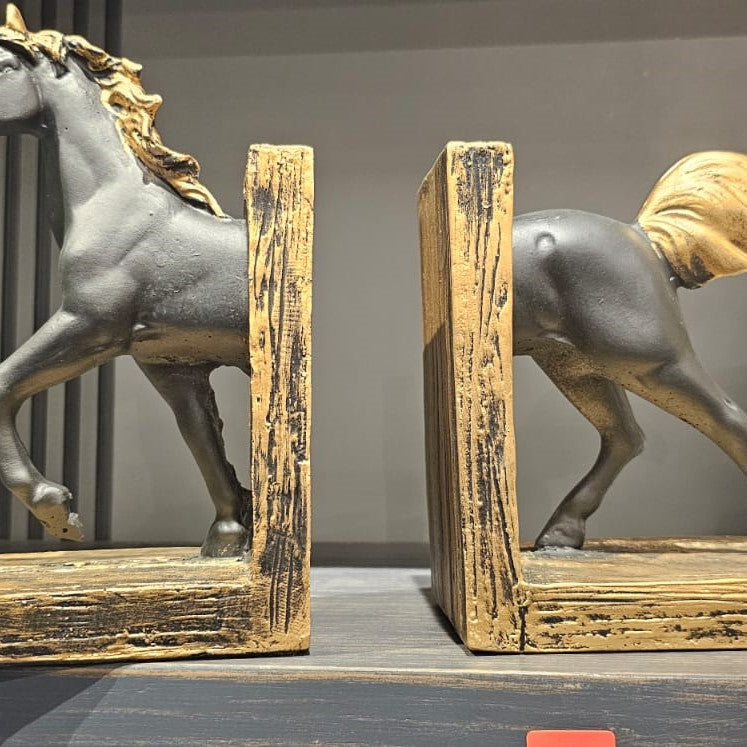 polyresin horse bookend gold & grey