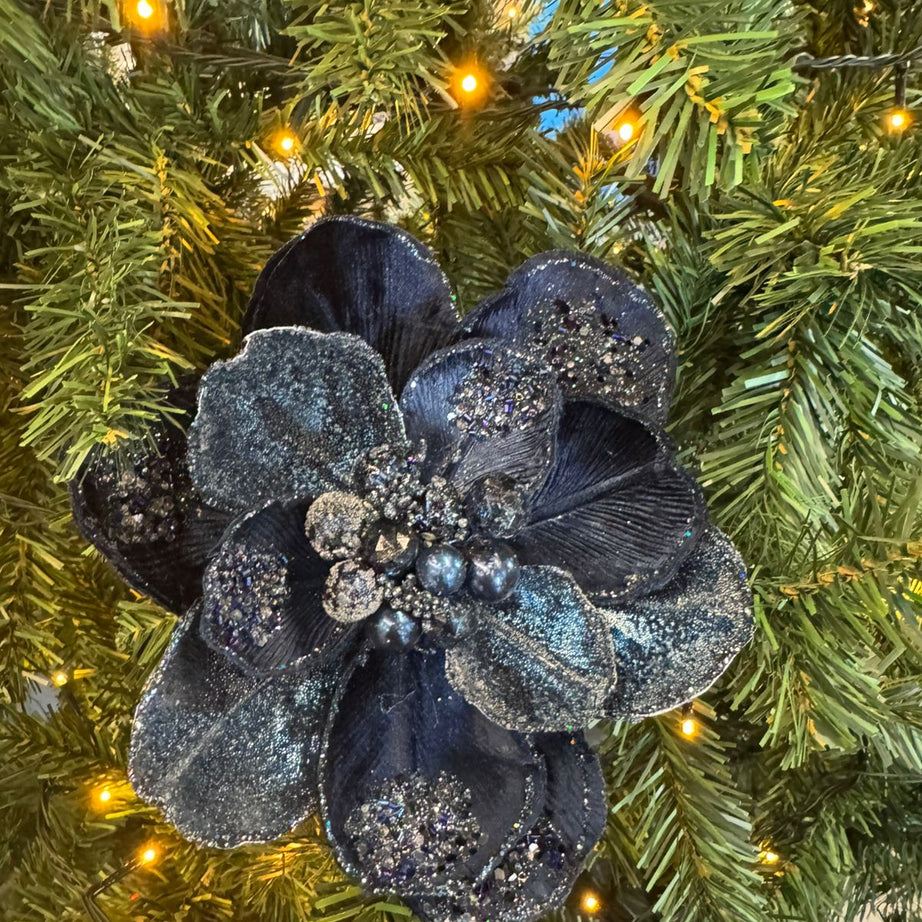 Flower magnolia stem midnight blue