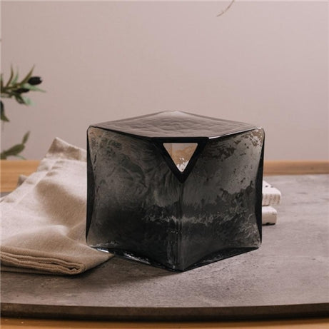 Sqaure black vase -medium
